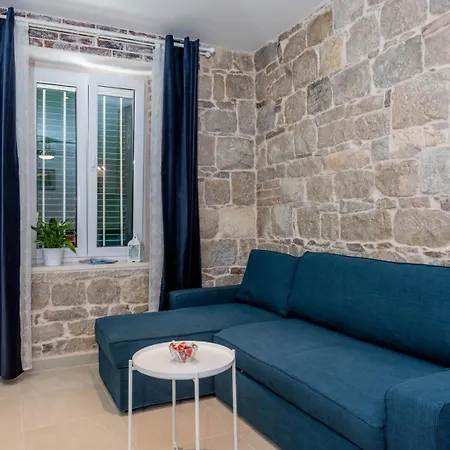 Appartement Modern Stone In The Heart Of Split