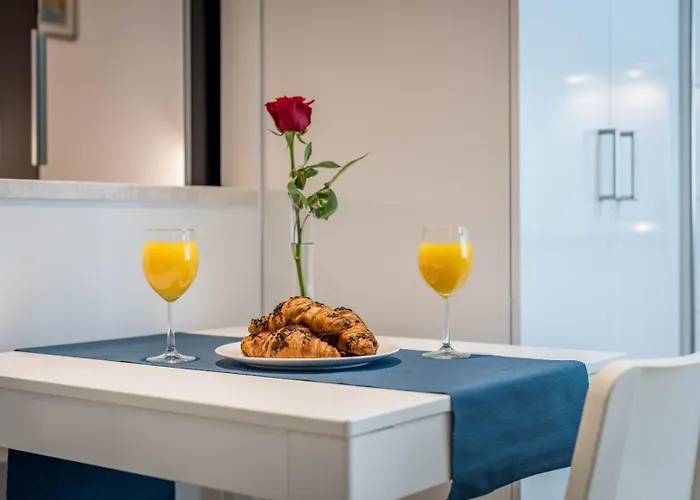 아파트 Modern Stone Studio In The Heart Of Split *