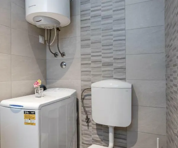 Modern Stone Studio In The Heart Of Split Apartment *